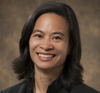 Headshot Dr. Patricia Perez