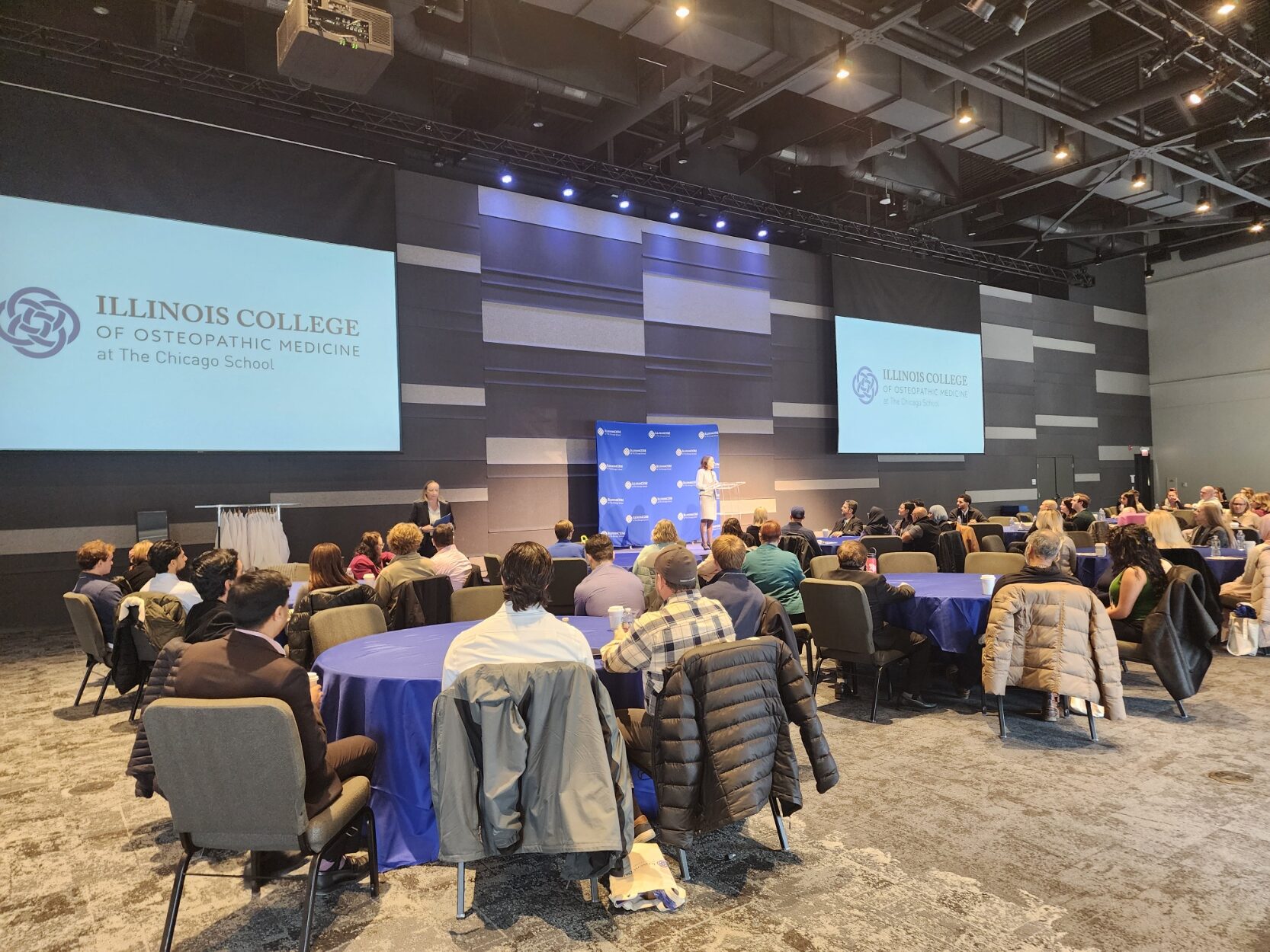 Prospective students attend an accepted-student events for The Chicago School’s upcoming Illinois College of Osteopathic Medicine (IllinoisCOM).