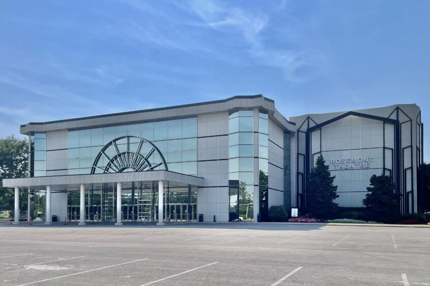 Image of Rosemont Theatre, Rosemont, IL, from outside